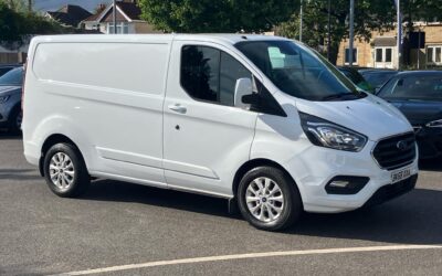 Used Ford Transit Custom for sale 2.0 280 EcoBlue Limited L1 H1 Euro 6 5dr in Hampshire BK68