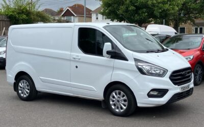 Used Ford Transit Custom for sale 2.0 280 EcoBlue Limited L1 H1 Euro 6 5dr in Hampshire YS19