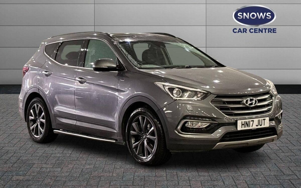 Hyundai-Santa Fe-2.2 CRDi Blue Drive Wiggins Edition Auto 4WD Euro 6 (s/s) 5dr (7 Seat)-Wiggins Edition-5-door-Estate-model-year-2017