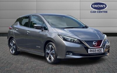 Used Nissan LEAF for sale 40kWh N-Connecta Auto 5dr in Berkshire RK69