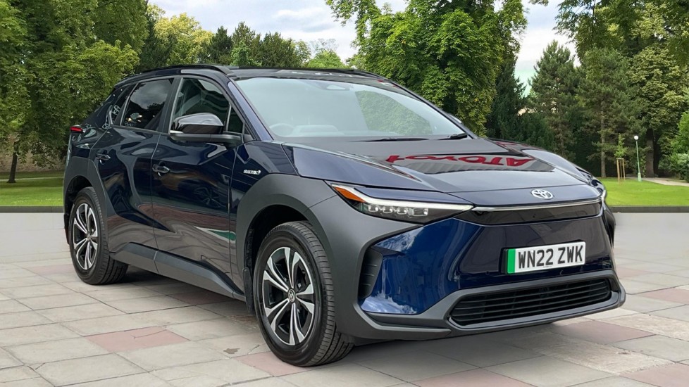 Toyota-Bz4x-71.4 kWh Motion Auto 5dr (11kW OBC)-4X1-5-door-Estate-model-year-2022