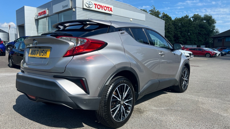 used-Toyota-CHR-1.2-VVT-i-Excel-Euro-6-ss-5dr-Hatchback-5-door-model-year-2017-18428497-1