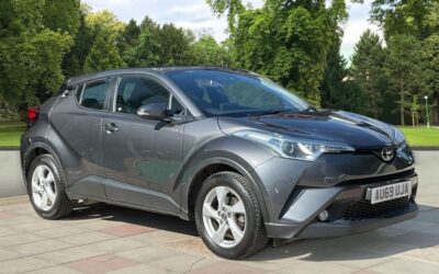 Used Toyota CHR for sale 1.2 VVT-i Icon Euro 6 (s/s) 5dr in Devon AU69