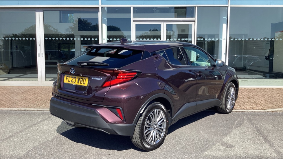 used-Toyota-CHR-1.8-VVT-h-Excel-CVT-Euro-6-ss-5dr-Hatchback-5-door-model-year-2023-18262042-1