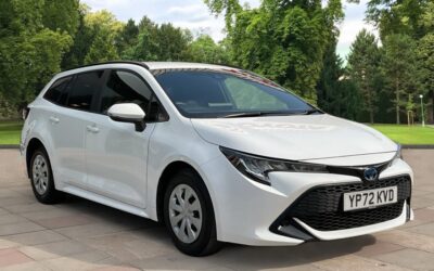 Used Toyota Corolla for sale 1.8 VVT-h CVT Euro 6 (s/s) 5dr in Devon YP72