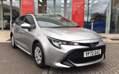 Used Toyota Corolla for sale 1.8 VVT-h CVT Euro 6 (s/s) 5dr in Devon YP72