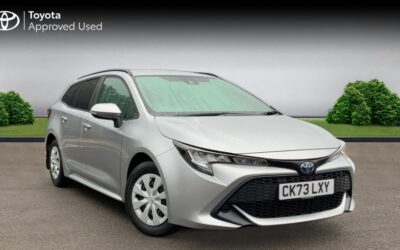 Used Toyota Corolla for sale 1.8 VVT-h CVT Euro 6 (s/s) 5dr in Hampshire CK73