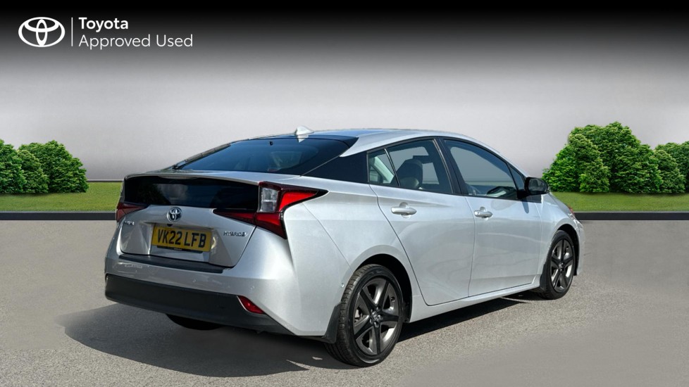 used-Toyota-Prius-1.8-VVT-h-Excel-CVT-Euro-6-ss-5dr-15in-Alloy-Hatchback-5-door-model-year-2022-18264555-1