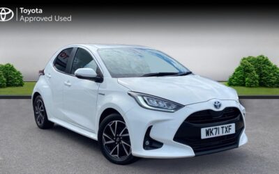 Used Toyota Yaris for sale 1.5 VVT-h Design E-CVT Euro 6 (s/s) 5dr in West Sussex WK71