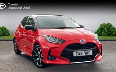 Used Toyota Yaris for sale 1.5 VVT-h Launch Edition E-CVT Euro 6 (s/s) 5dr in Hampshire CA21