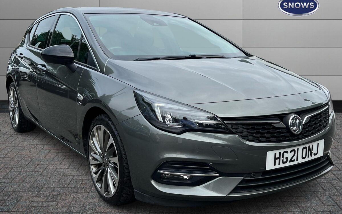 Vauxhall-Astra-1.5 Turbo D Griffin Edition Euro 6 (s/s) 5dr-Griffin Edition-5-door-Hatchback-model-year-2021