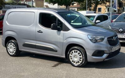 Used Vauxhall Combo Cargo for sale 1.6 Turbo D 2300 Sportive L1 H1 Euro 6 (s/s) 4dr in Hampshire DS20