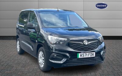 Used Vauxhall Combo Cargo for sale 2300 50kWh Sportive Auto L2 H1 6dr in Hampshire KS71