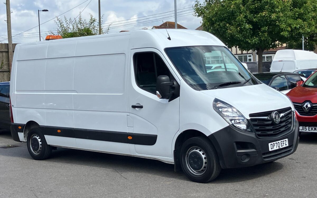 Vauxhall-Movano-2.3 CDTi 3500 BiTurbo Edition FWD L3 H2 Euro 6 5dr--5-door-Medium Roof Van-model-year-2020