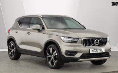 Used Volvo XC40 for sale Inscription Pro, T3 manual (Apple Carplay) in Hampshire NG21