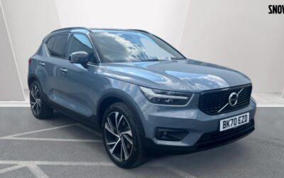 Used Volvo XC40 for sale R-Design Pro, B4 mild hybrid in Hampshire BK70