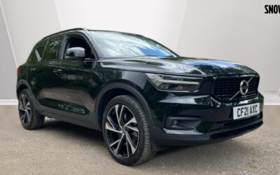 Used Volvo XC40 for sale Recharge R-Design Pro, T5 plug-in hybrid in Hampshire CF21