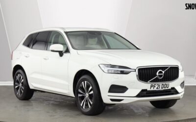 Used Volvo XC60 for sale Momentum, B4 mild hybrid (Heated Seats) in Hampshire PF21